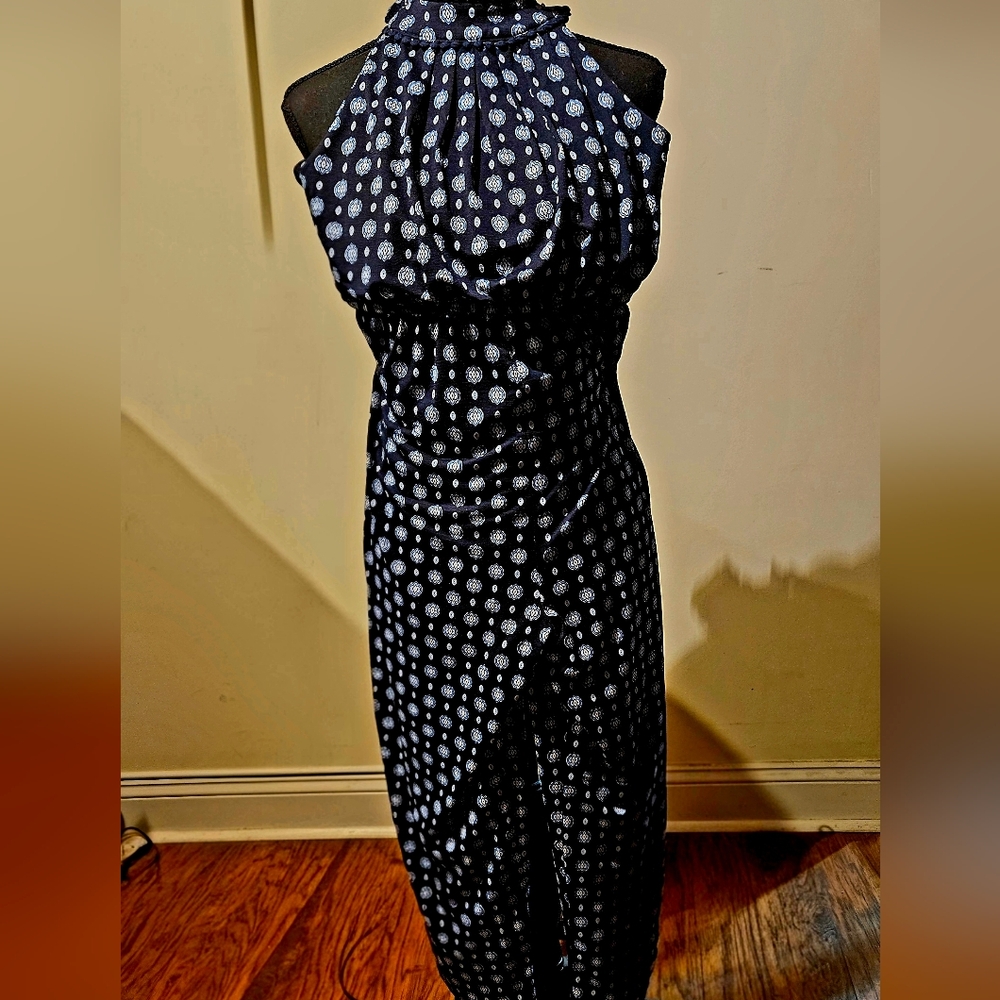 Chic Black and White Patterned Halter Jumpsuit - image 5